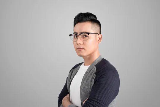 核心成员 J